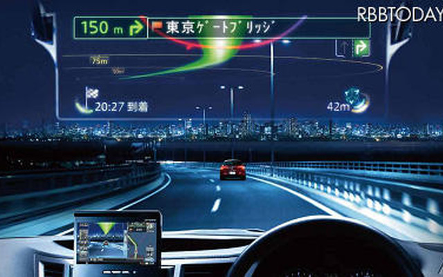 運転中のドライバーの視界にAR情報を表示するイメージ
