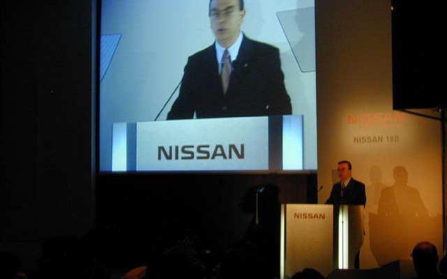 日産ゴーン社長、三菱との軽提携強化は検討中