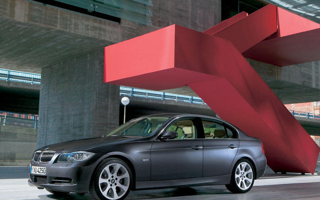 BMW 3シリーズ新型、画像流出事件