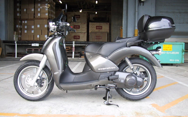 アプリリア スカラベオシリーズに250ccモデルを追加設定
