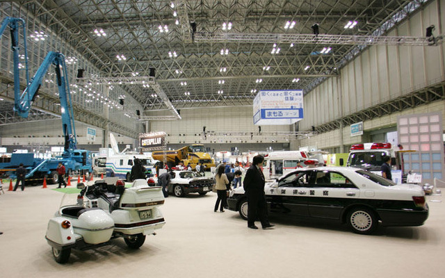 【東京モーターショー05】次回のテーマは“Driving Tomorrow!”