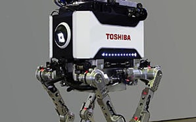 東芝・4足歩行のロボット