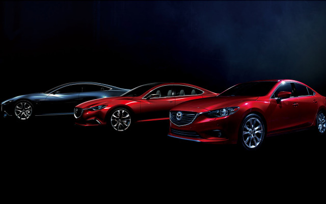 左からマツダ 靭（SHINARI）、マツダ 雄（TAKERI）、新型アテンザ（写真はMazda6欧州仕様）