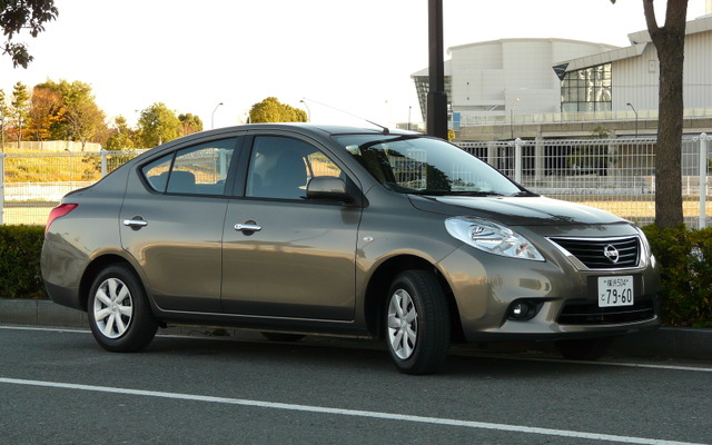 日産・ラティオ