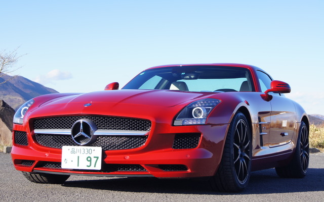 メルセデスベンツ SLS AMG