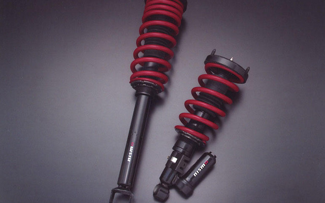 ニスモ、スカイライン GT-R 用サスペンションキット発売
