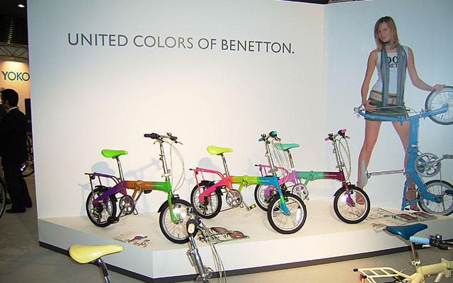 【東京国際自転車展04】ファッション・ブランドは虹色