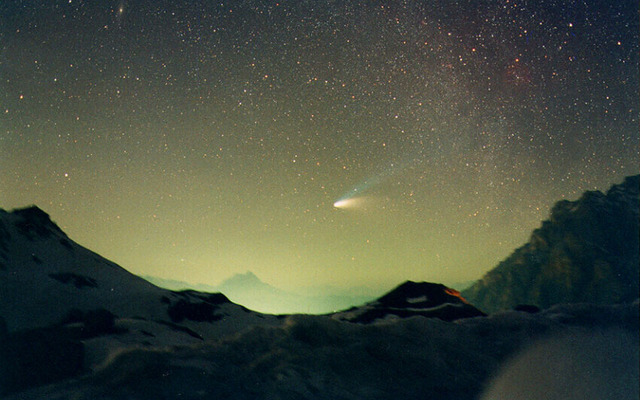 Comet Hale-Bopp