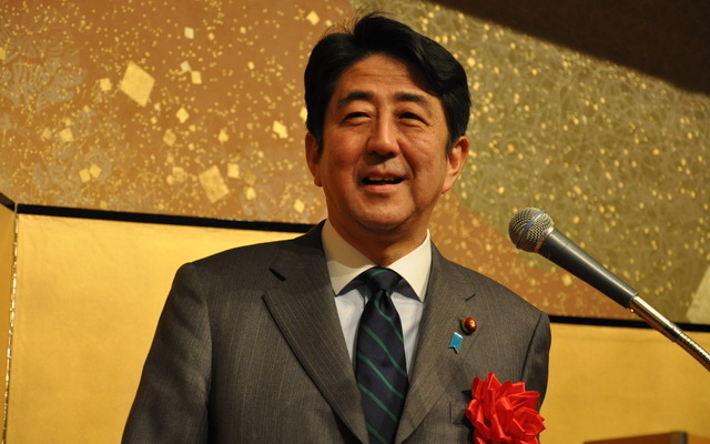 安倍晋三首相