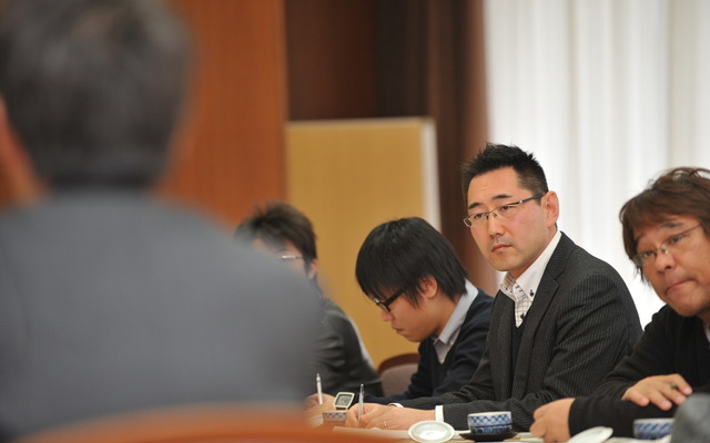 「トヨタハイブリッド開発者への15の質問」