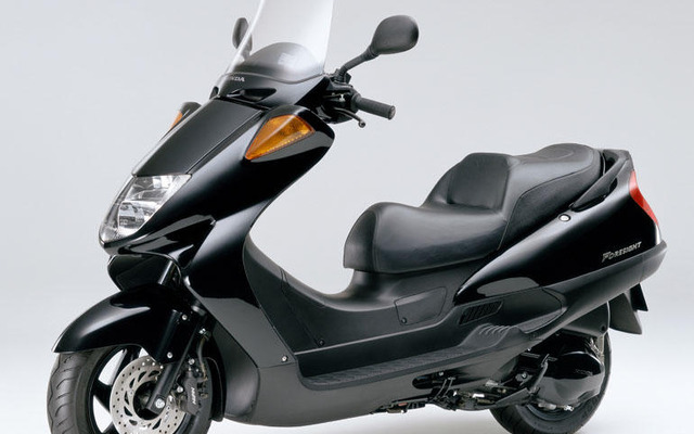 ホンダ、フォーサイトEX の冬用バージョンを設定