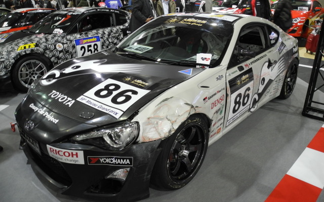 東京オートサロン13マカオグランプリに出走したトヨタ「86」