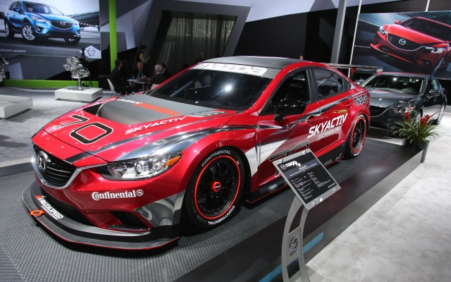 新型マツダ6（日本名：アテンザ）のディーゼルレーサー