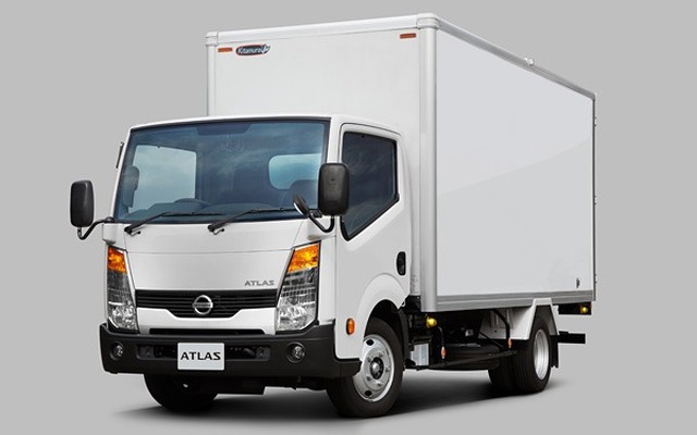 日産・アトラスF24 マルチビューモニター搭載車