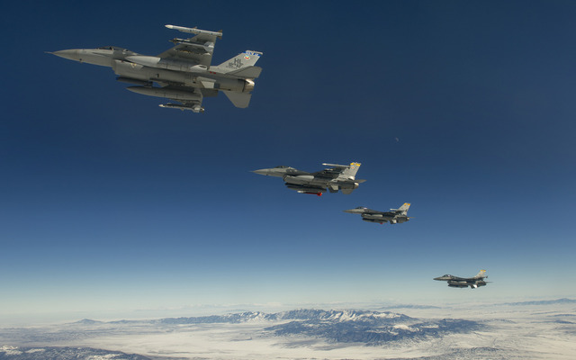 F-16ファイティング・ファルコン