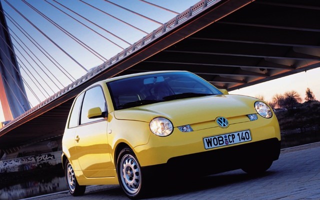 VW『ルポ』とメルセデスベンツ『Eクラス』のディーゼル---輸入の可能性を問う