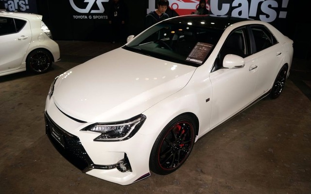 トヨタ マークX Gスポーツ “Carbon Roof” コンセプト（東京オートサロン13）