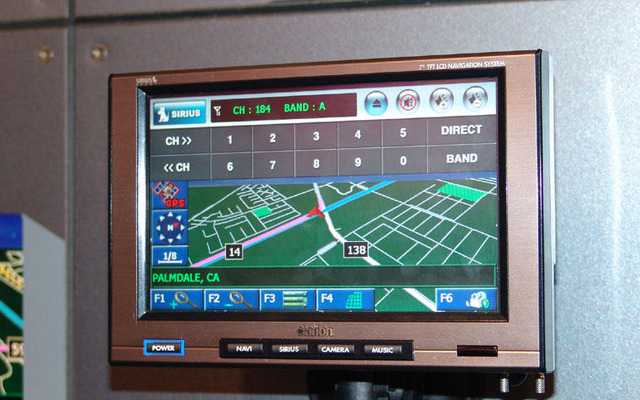 【CES 05】クラリオンが北米で一体型HDDナビを発売へ
