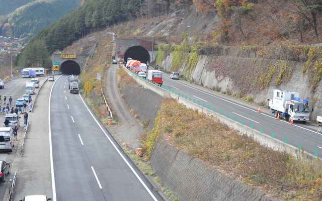 高井戸（東京）側から見た笹子トンネル（山梨県大月市）