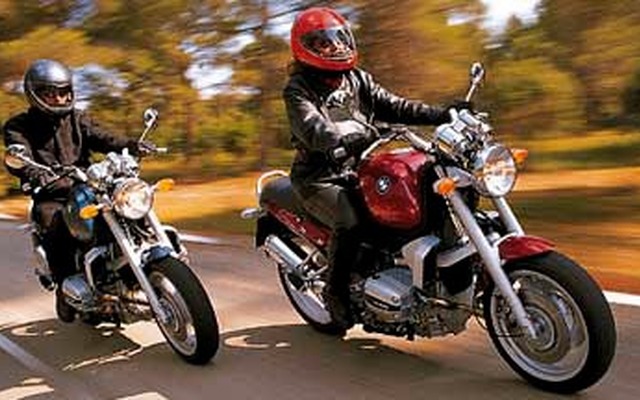 【リコール】BMW『R1100R』のハンドルが走行中に落ちる