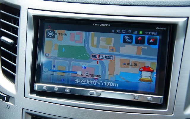 「SPH-DA09」、ドコモAndroid接続時。地図はドライブネットのものとなる。