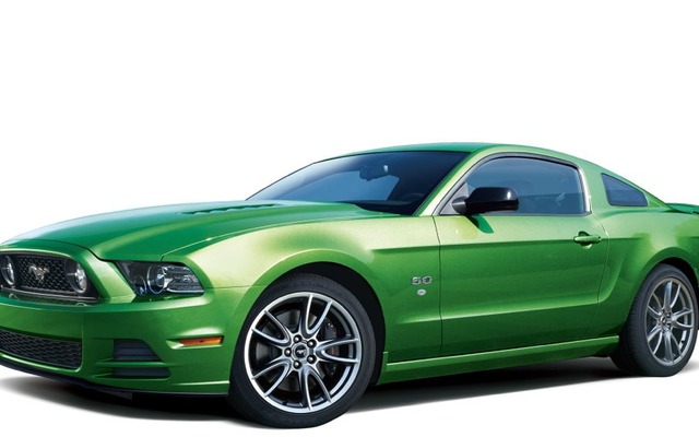 マスタングの特別仕様車、ボディカラーに鮮やかなグリーン「Gotta Have It Green（絶対欲しい！）」を設定