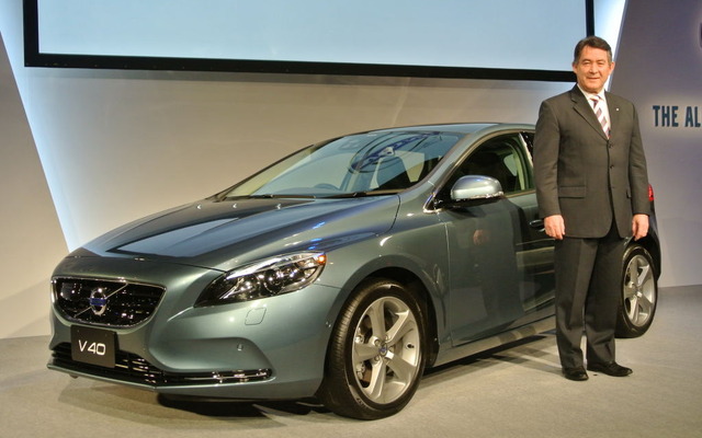 ボルボ V40 発表会