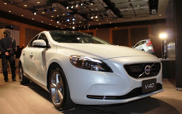 ボルボ・V40
