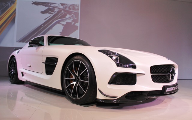メルセデスベンツ・SLS AMGブラックシリーズ