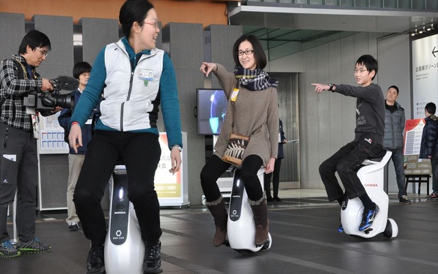 ホンダUNI-CUBでによるツアーを開催…日本科学未来館