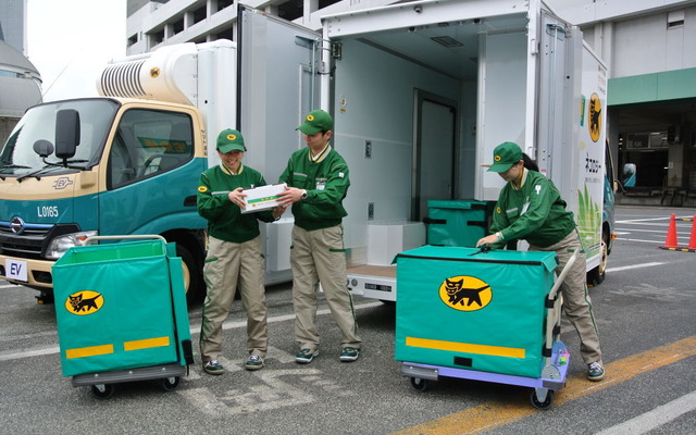 電動小型トラック実証運行車両