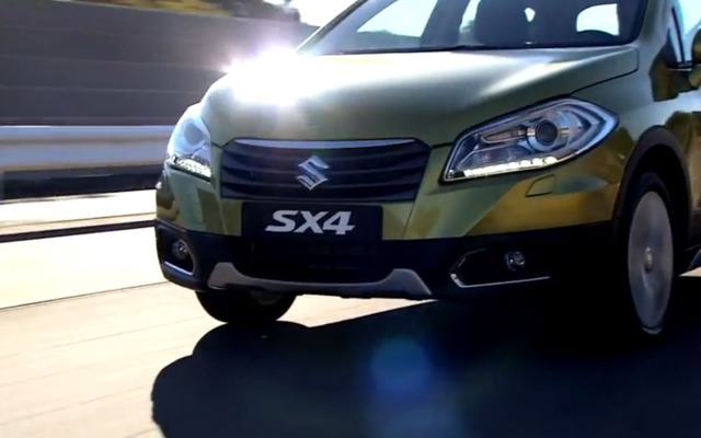 新型 スズキ SX4 クロスオーバーの公式映像