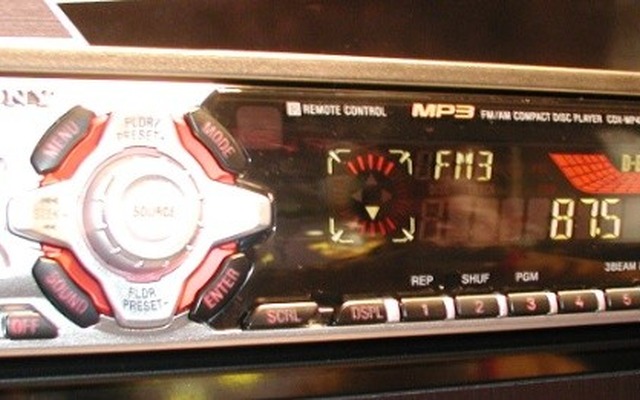 【CES速報】ソニーまでもが“MP3”対応カーオーディオを発表