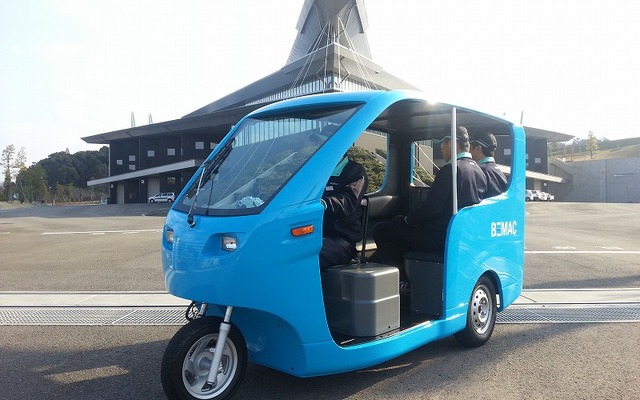 E-Trikes（電動トライシクル）