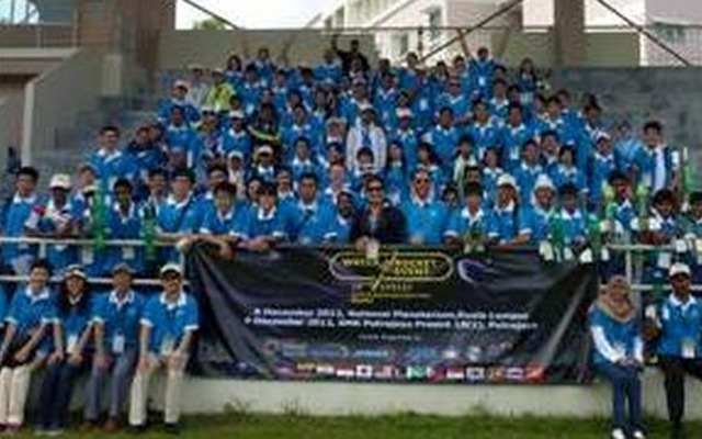 APRSAF-19水ロケット大会（マレーシア）のようす