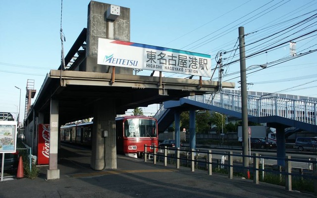 築港線の東名古屋港駅。