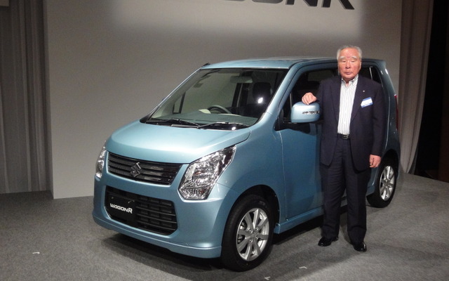 スズキ 鈴木修会長兼社長とワゴンR