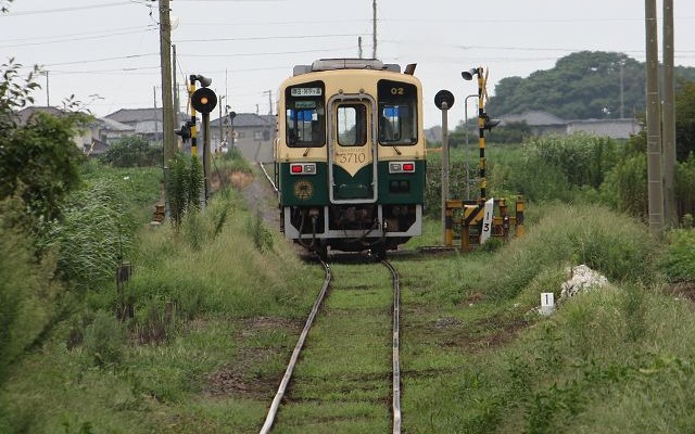 ひたちなか海浜鉄道のキハ3710形（3710-02）。