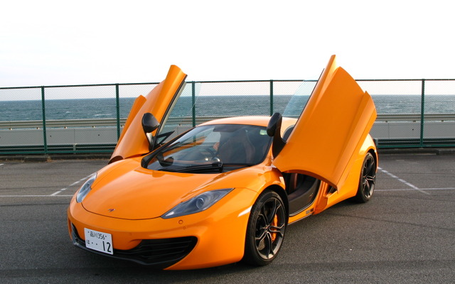 マクラーレン MP4-12C