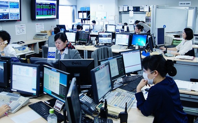 搭乗ゲートに現れない乗客の捜索はここから指示される。