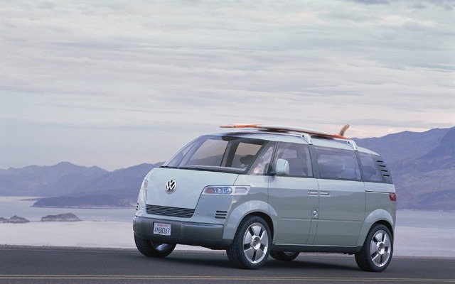 【デトロイト・ショー2001速報】VW『マイクロバス』のコンセプトはレトロではない!!
