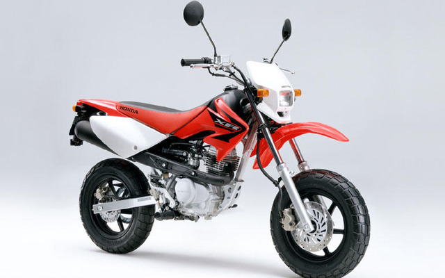 ホンダ、XR50モタードとXR100モタードを発売