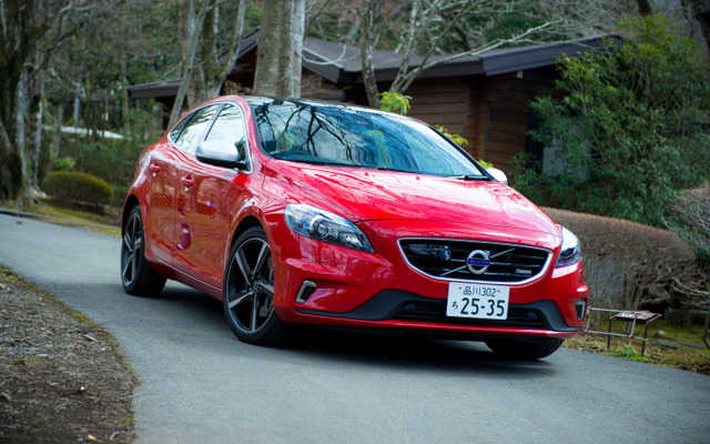ボルボ・V40 T5 Rデザイン