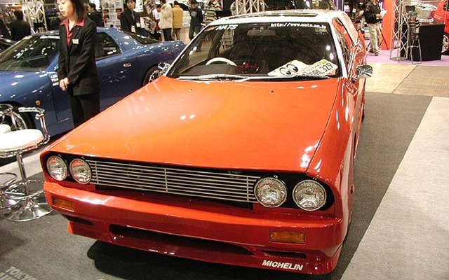 【オートサロン2001速報】70年代風にカスタマイズしたR32 GT-Rワゴン