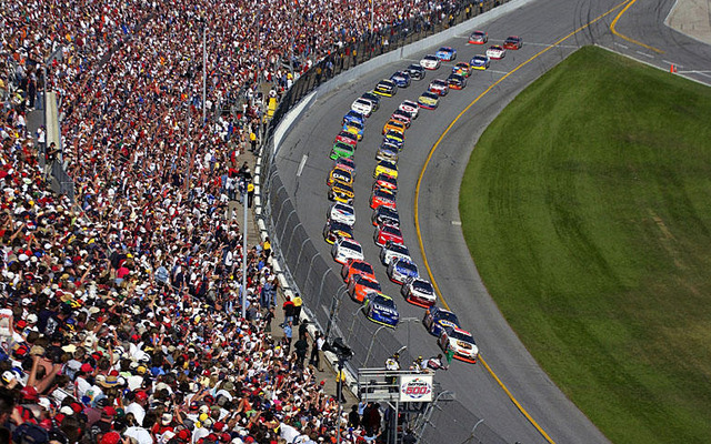 NASCARがシリウスでの中継を決定