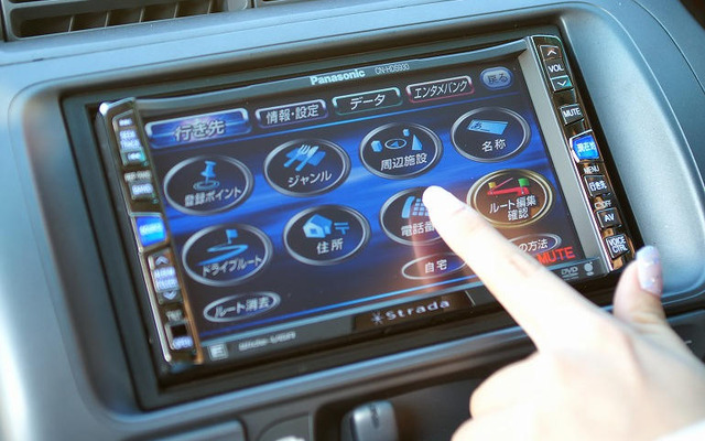 【ストラーダ HDS930長期リポート　その8】電話番号をタッチしてドライブの目的地を決めよう