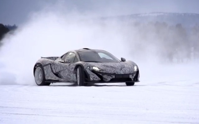 マクラーレンP1の氷上テスト