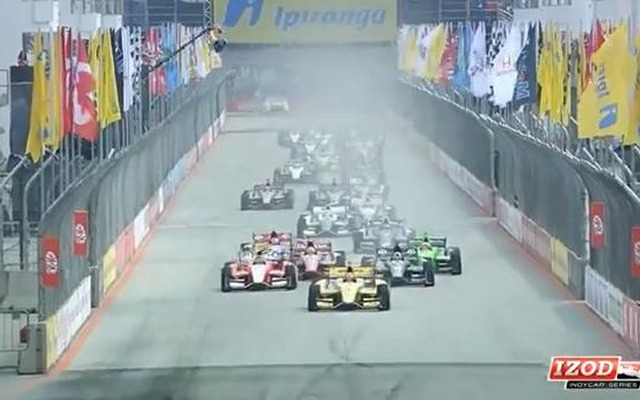 イタイパーバ・サンパウロ・インディ300のスタート