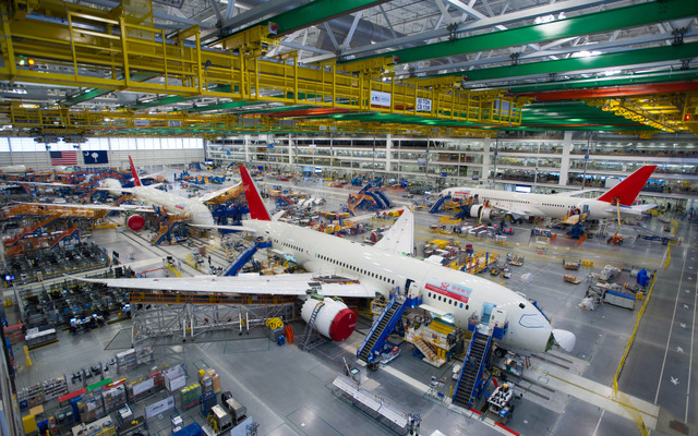 ボーイング787最終組立工場