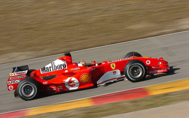 F2005がトラックデビュー